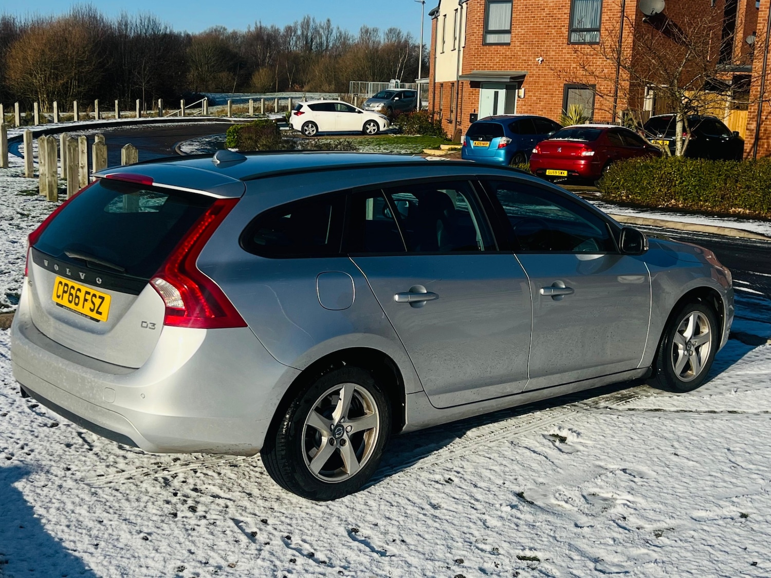 Used Volvo V60 2016 for sale - 77084636: Photo 11