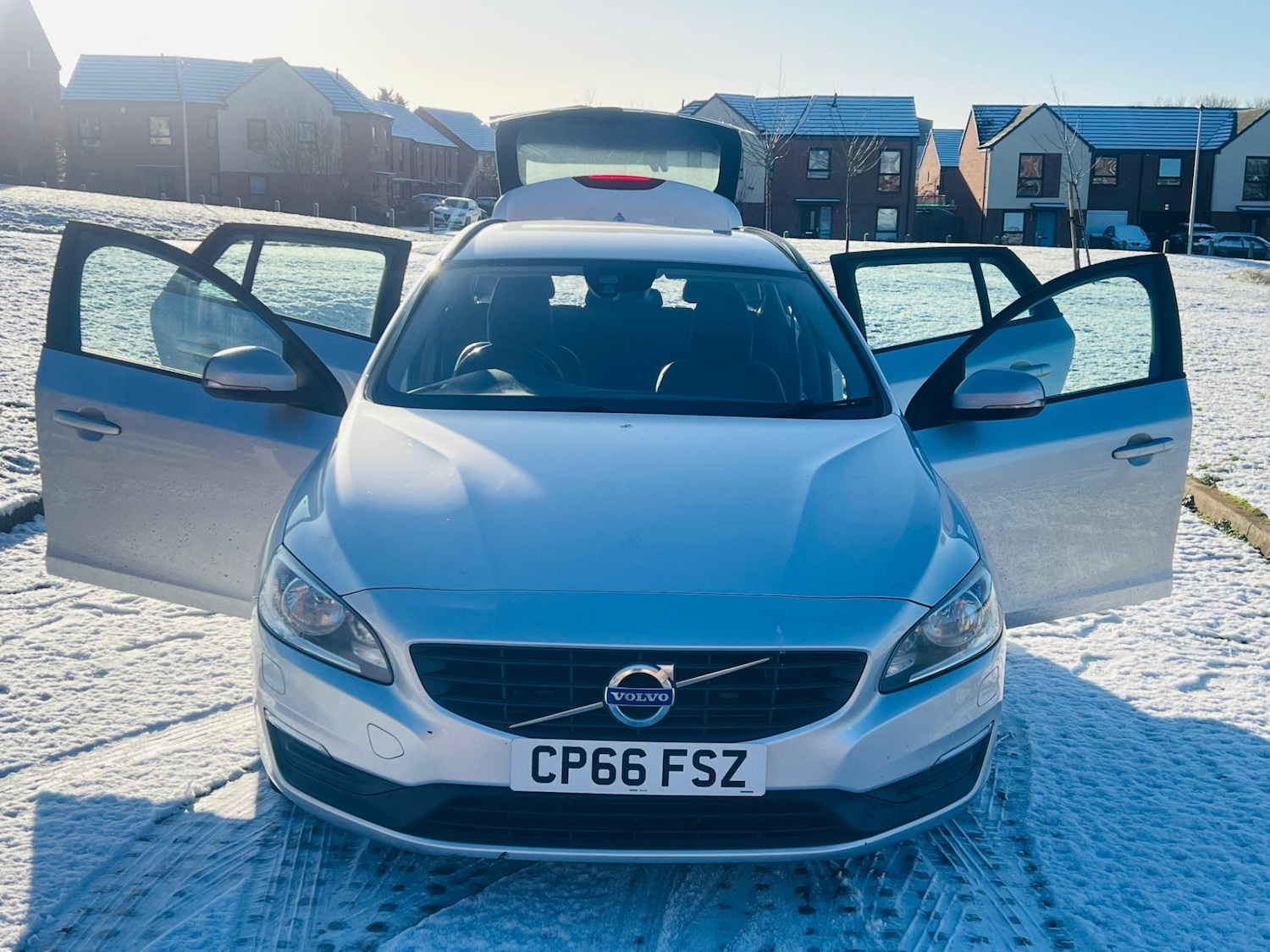 Used Volvo V60 2016 for sale - 77084636: Photo 13