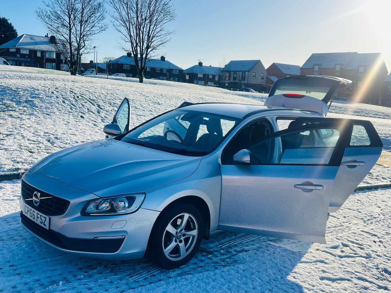 Used Volvo V60 2016 for sale - 77084636: Photo 17