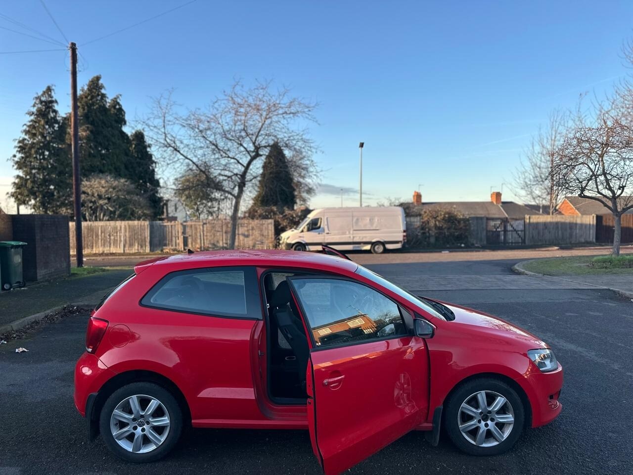 Used Volkswagen Polo 2010 for sale - 76772279: Photo 24