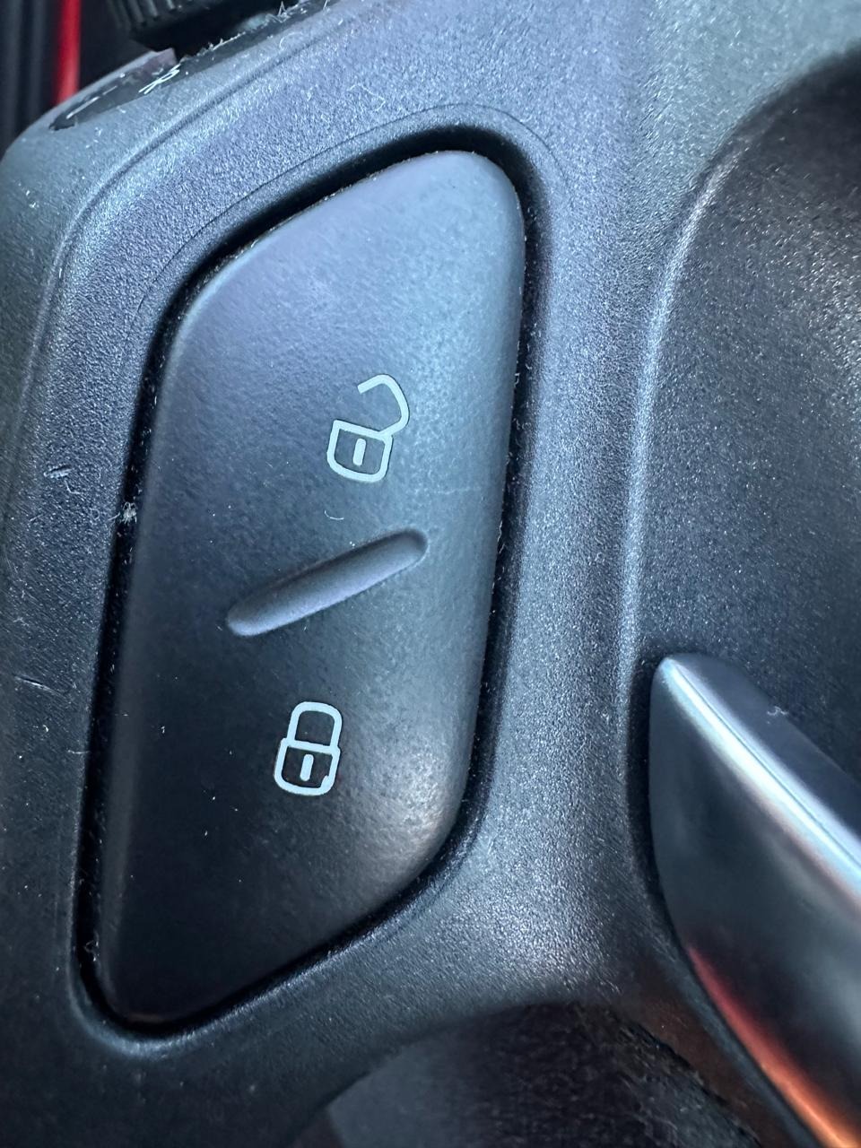 Used Volkswagen Polo 2010 for sale - 76772279: Photo 3