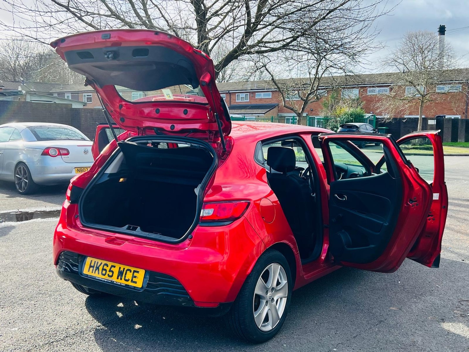 Used Renault Clio 2015 for sale - 77613681: Photo 15