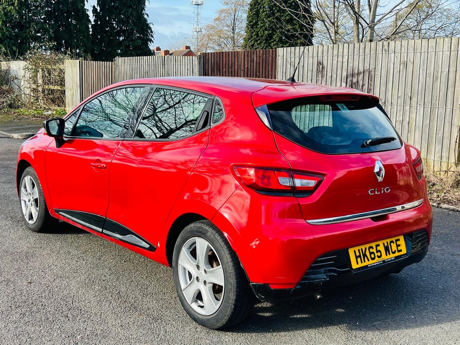 Used Renault Clio 2015 for sale - 77613681: Photo 25