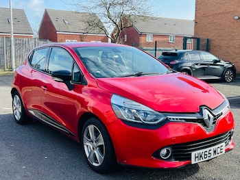 Used Renault Clio 2015 for sale - 77613681: Photo