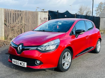 Used Renault Clio 2015 for sale - 77613681: Photo