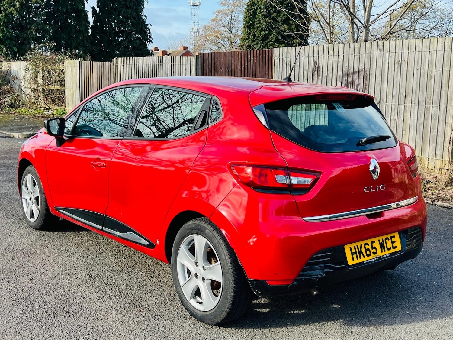 Used Renault Clio 2015 for sale - 77613681: Photo 6