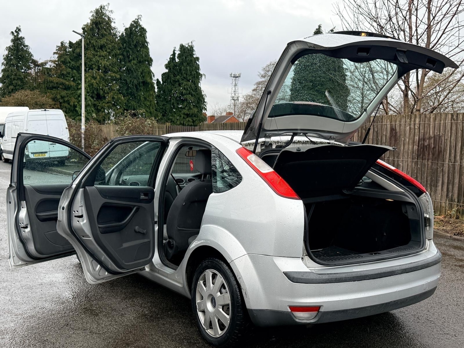 Used Ford Focus 2006 for sale - 78131539: Photo 9