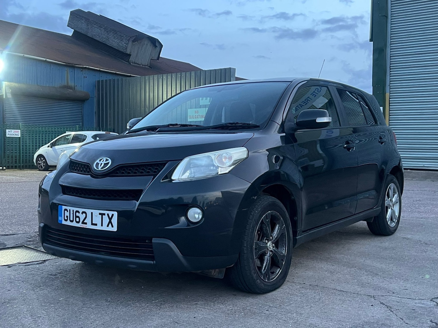 Used Toyota Urbancruiser 2012 for sale - 76168353: Photo 1