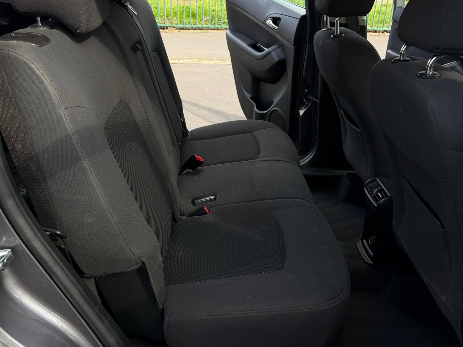 Used Chevrolet Orlando 2011 for sale - 78008337: Photo 37