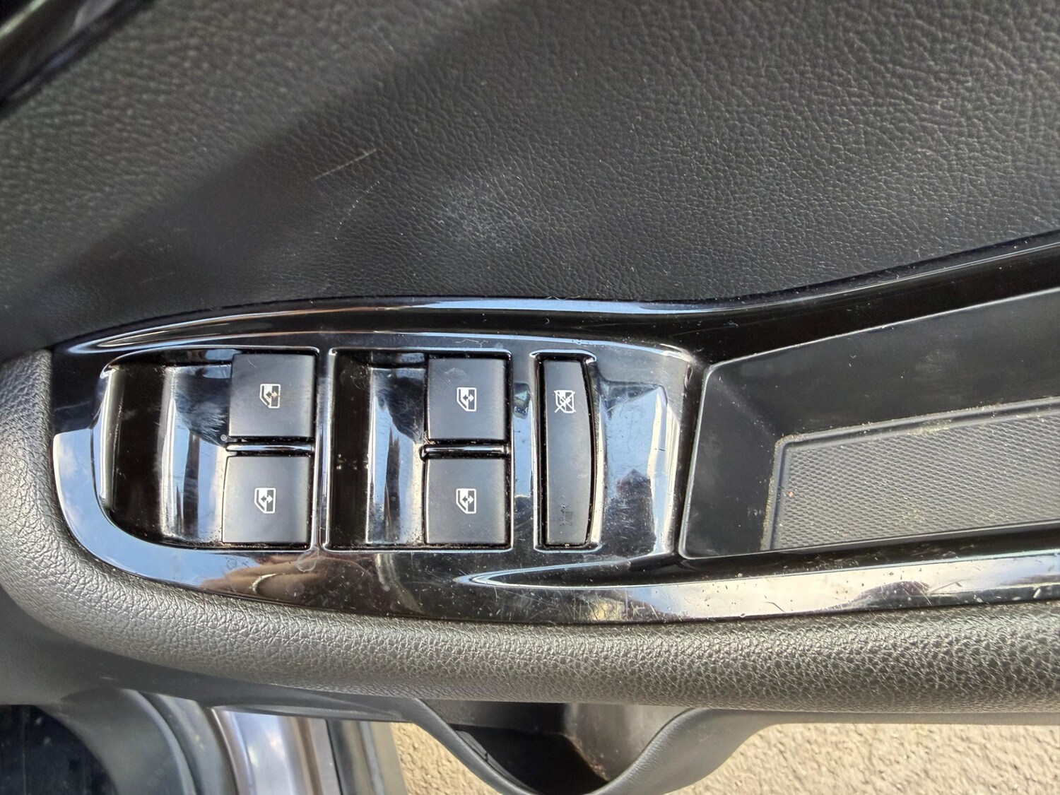 Used Chevrolet Orlando 2011 for sale - 78008337: Photo 40