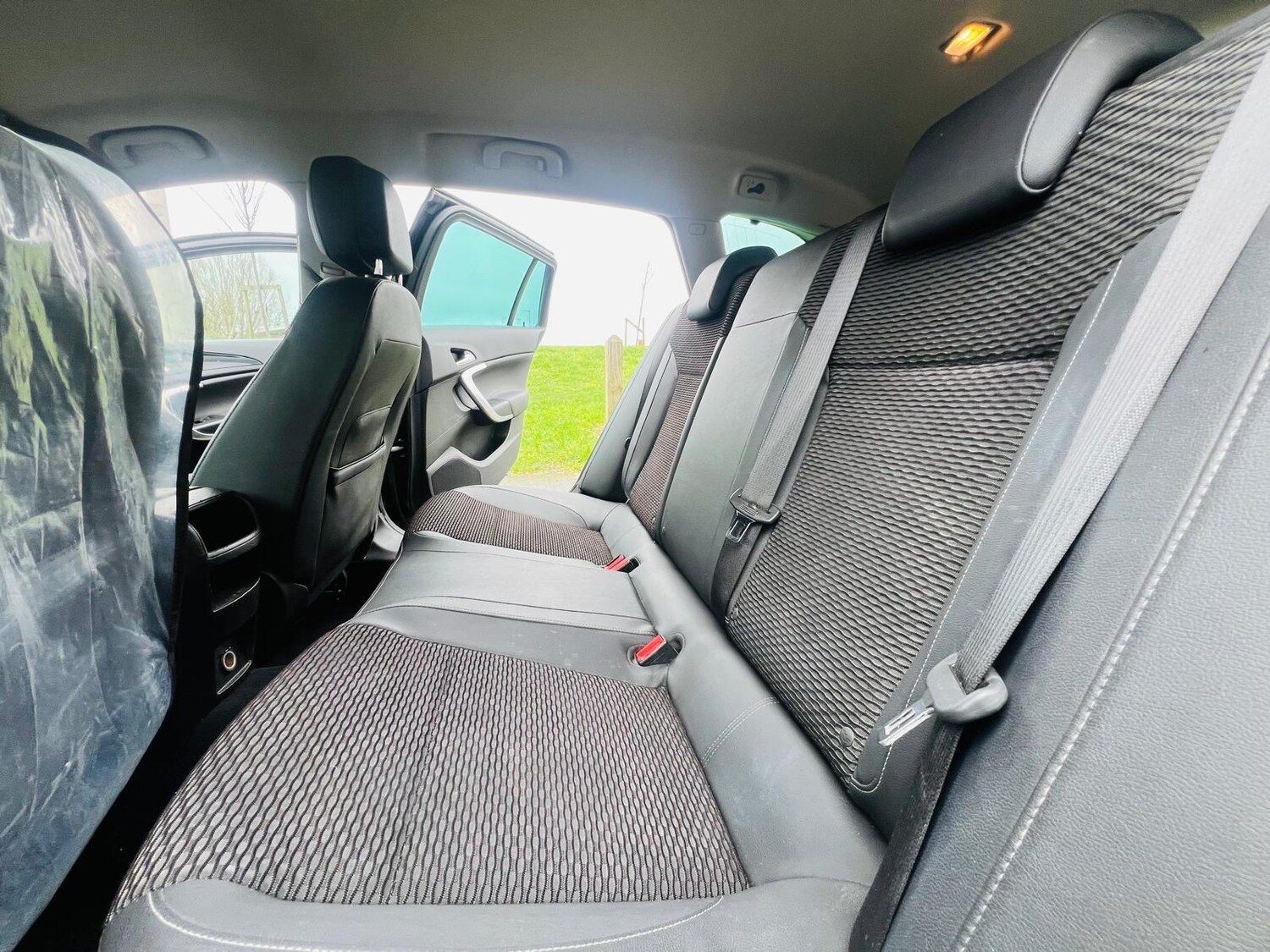 Used Vauxhall Insignia 2015 for sale - 77515213: Photo 37