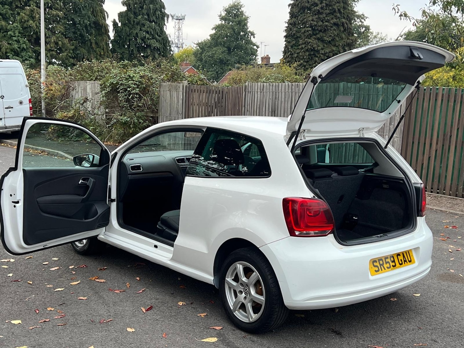 Used Volkswagen Polo 2010 for sale - 76370056: Photo 20