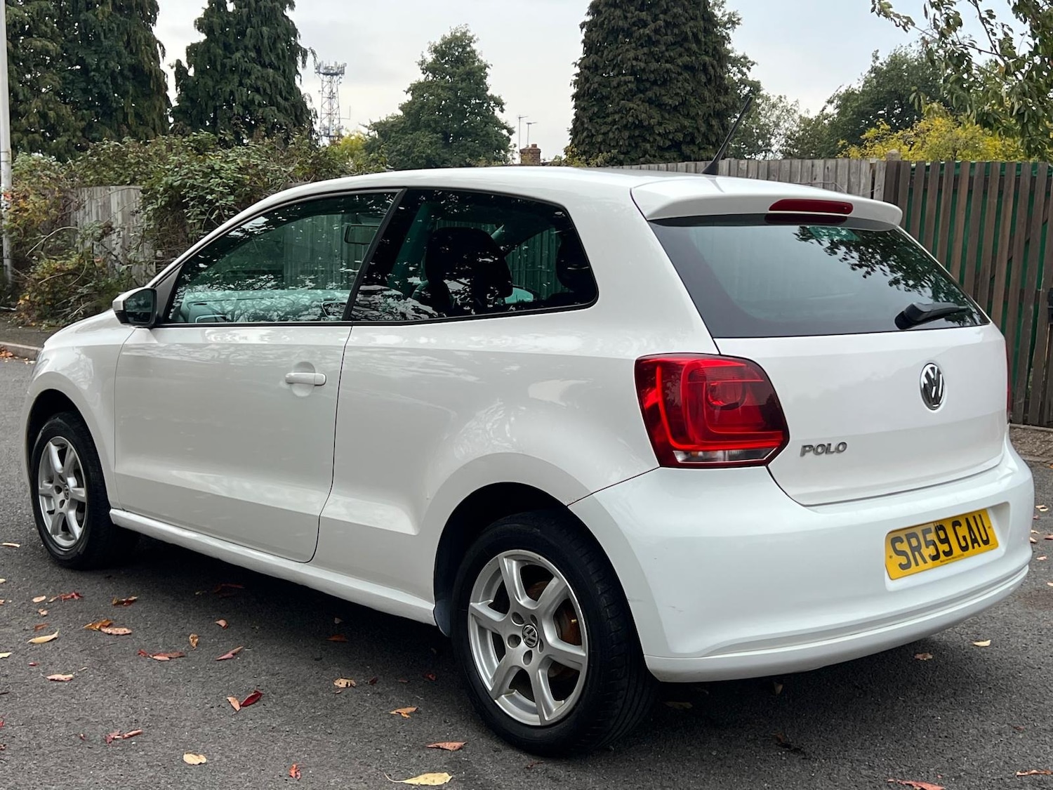 Used Volkswagen Polo 2010 for sale - 76370056: Photo 5