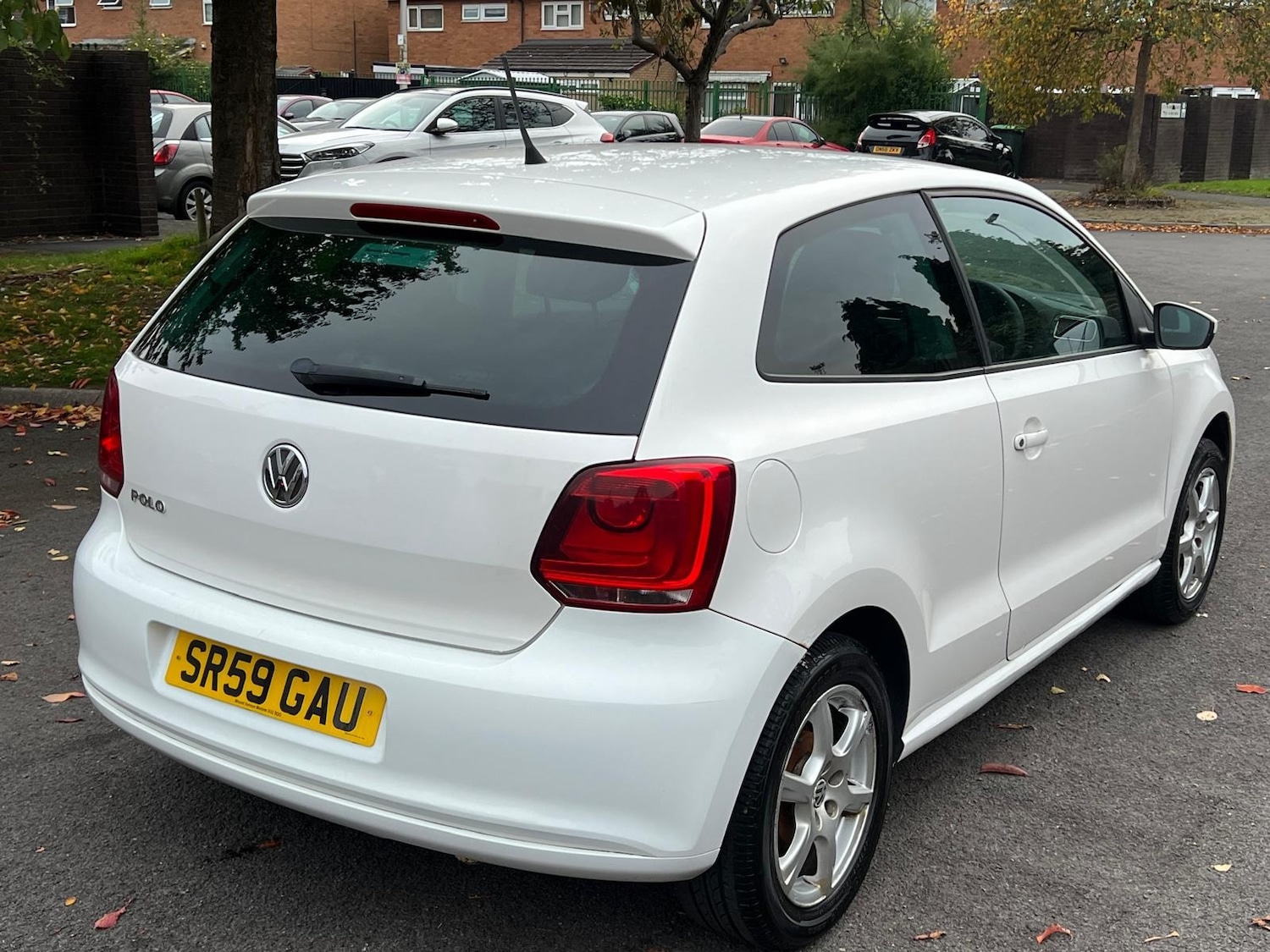 Used Volkswagen Polo 2010 for sale - 76370056: Photo 8