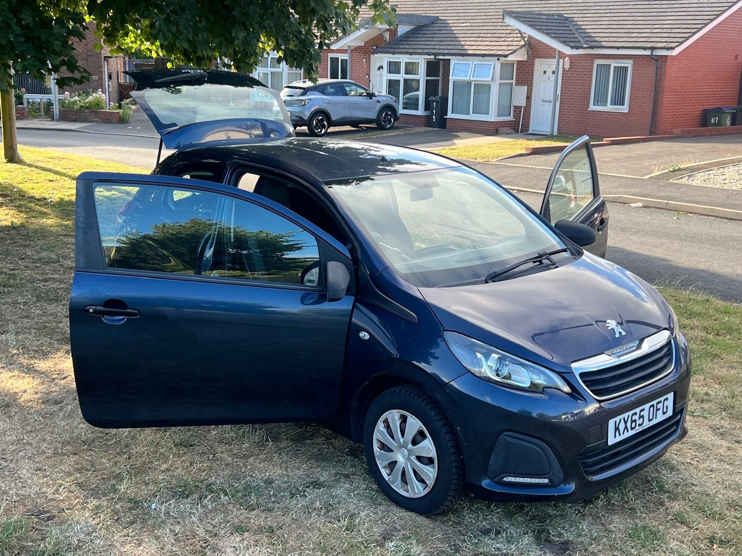 Used Peugeot 108 2015 for sale - 76176111: Photo 17