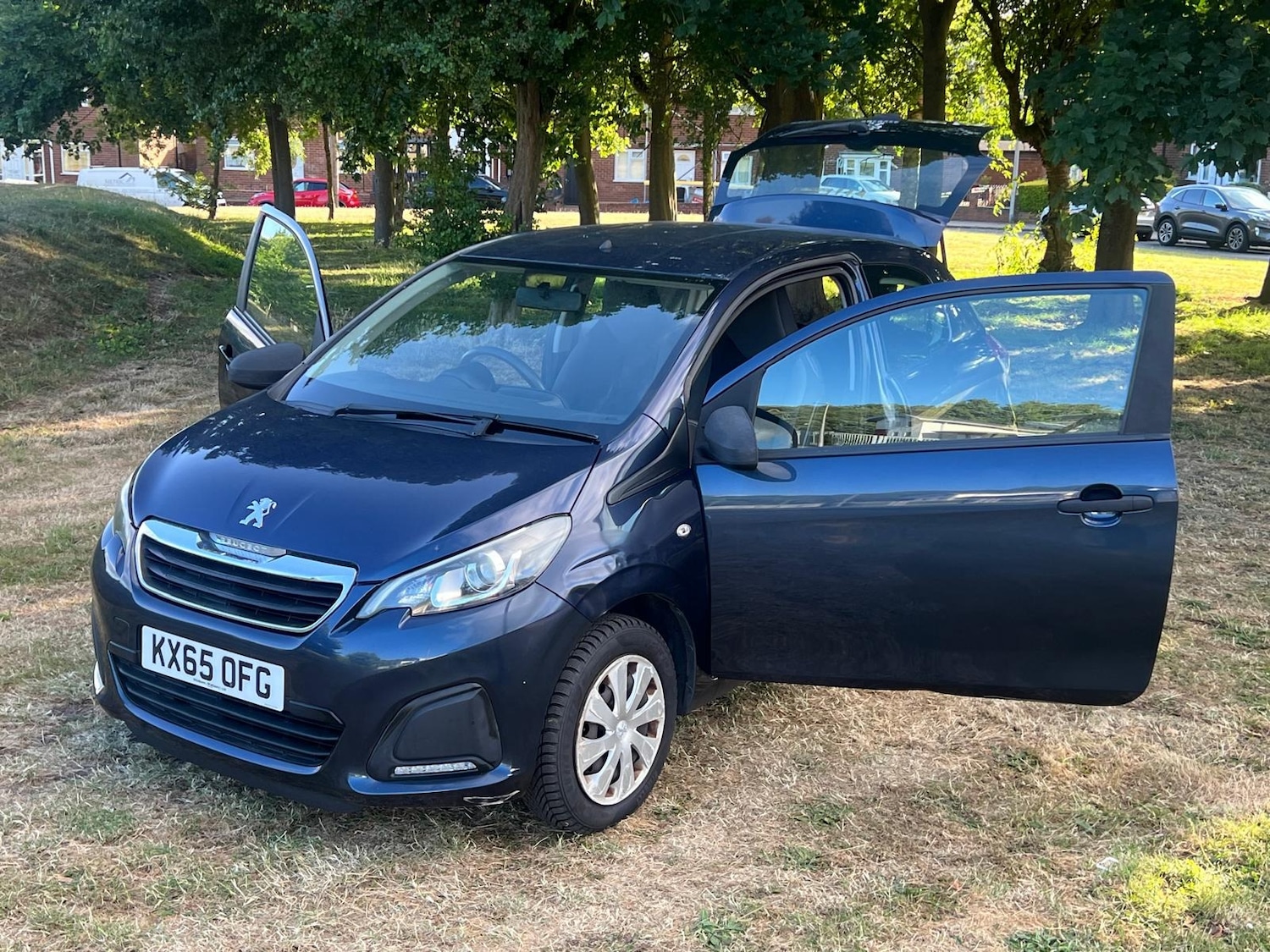Used Peugeot 108 2015 for sale - 76176111: Photo 18