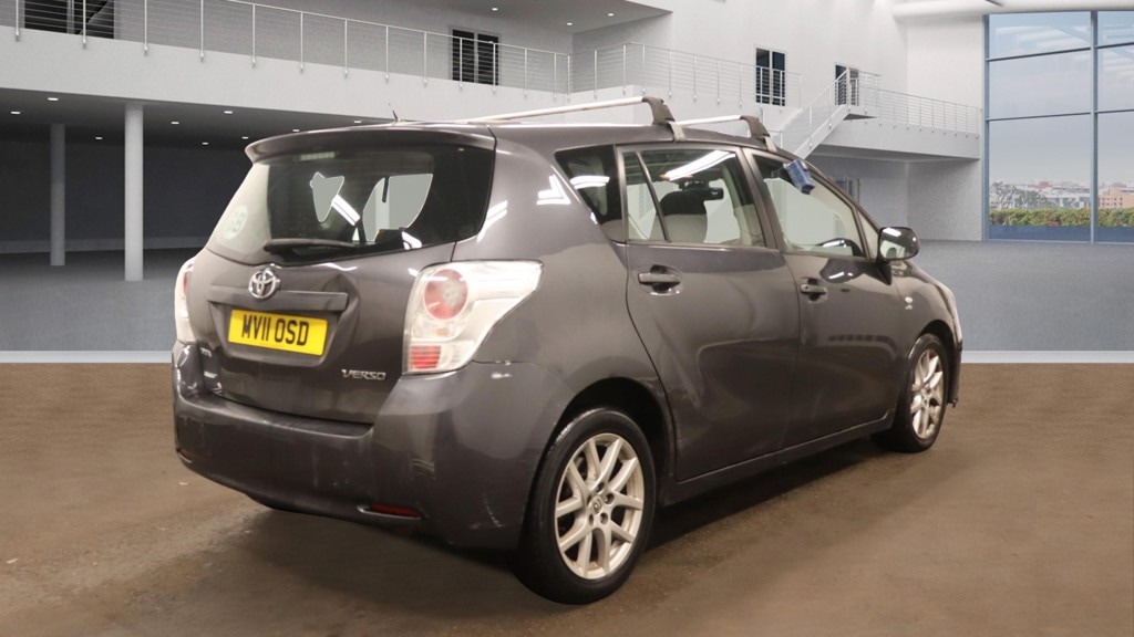 Used Toyota Verso 2011 for sale - 76802504: Photo 5