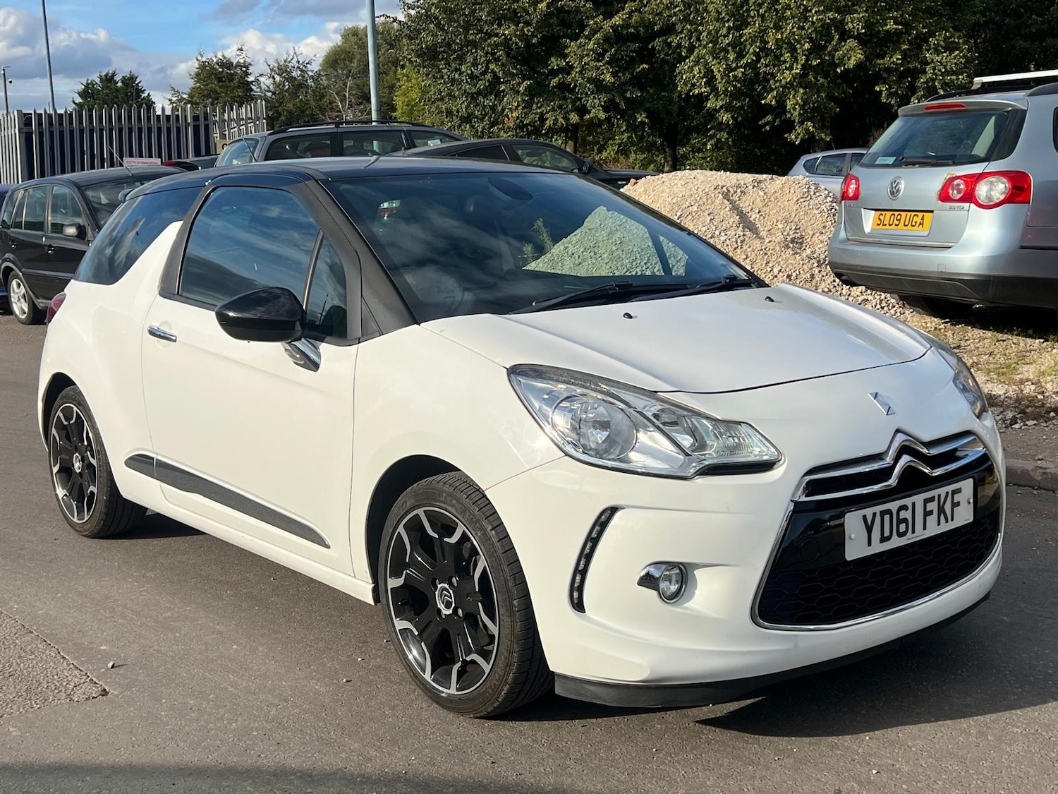 Used Citroen DS3 2011 for sale - 76167583: Photo 1