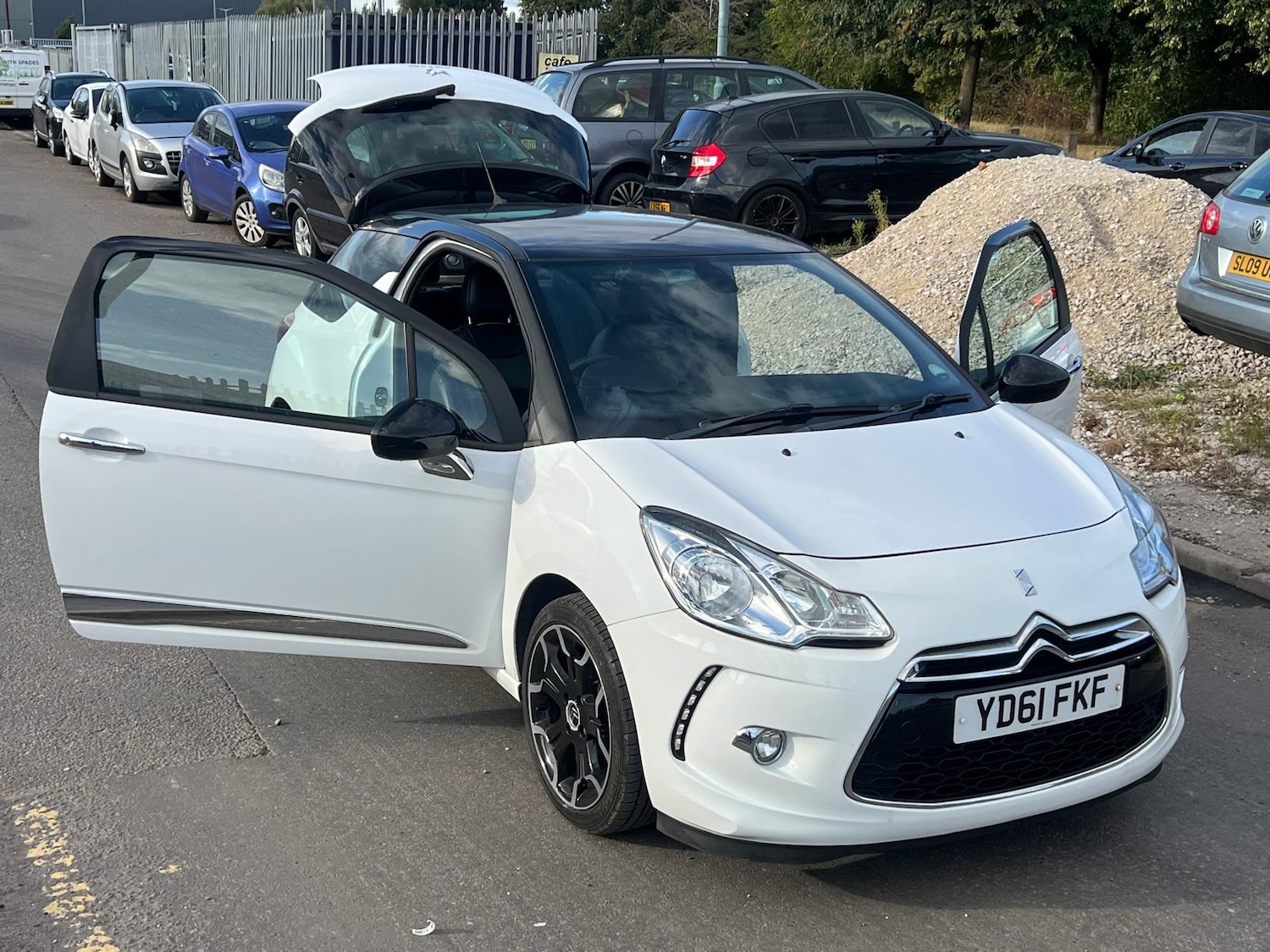 Used Citroen DS3 2011 for sale - 76167583: Photo 18