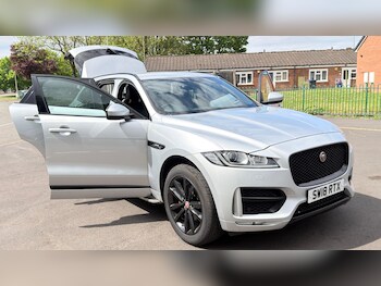 Used Jaguar F-Pace 2018 for sale - 78505485: Photo