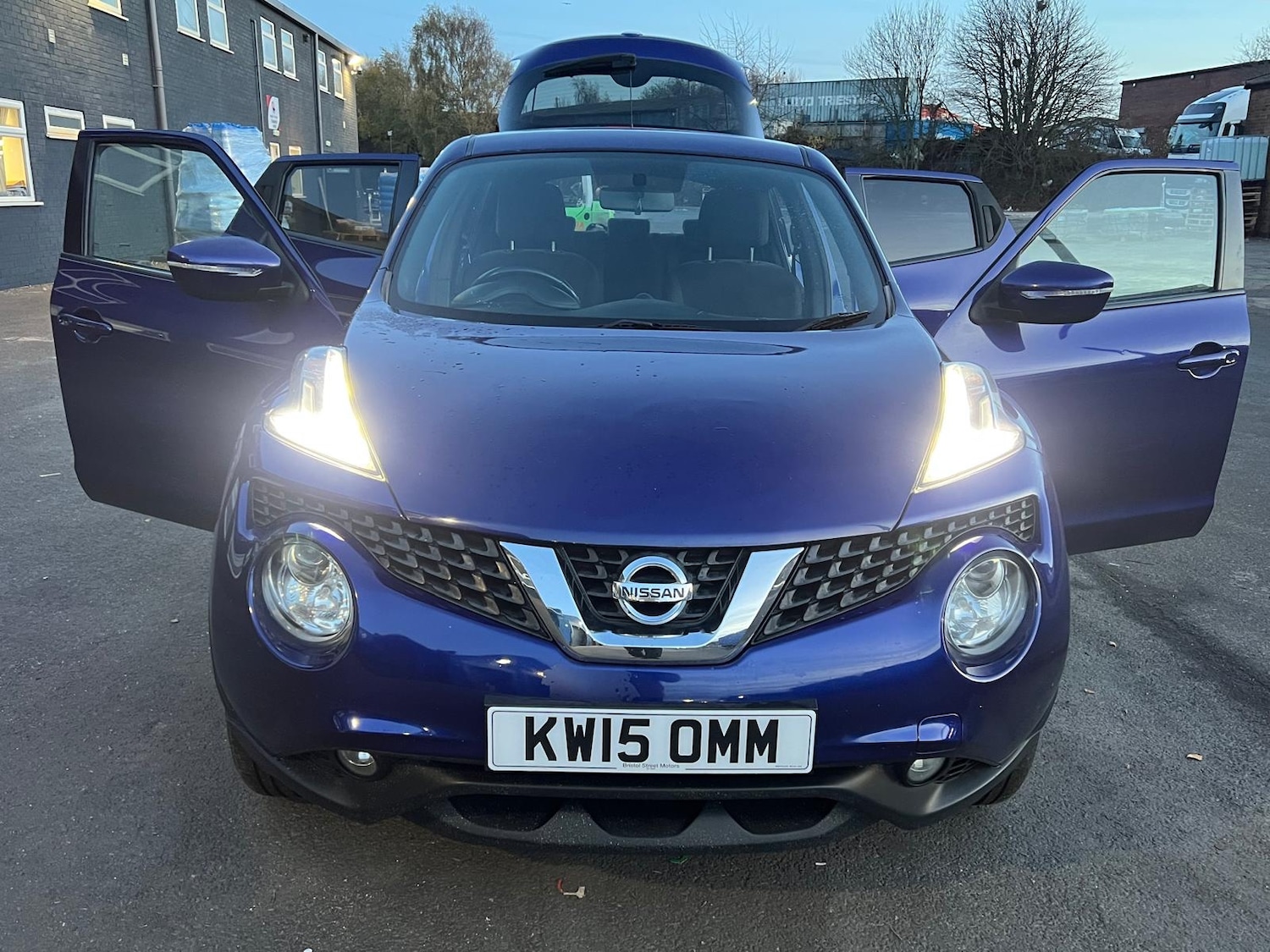 Used Nissan Juke 2015 for sale - 76715621: Photo 4