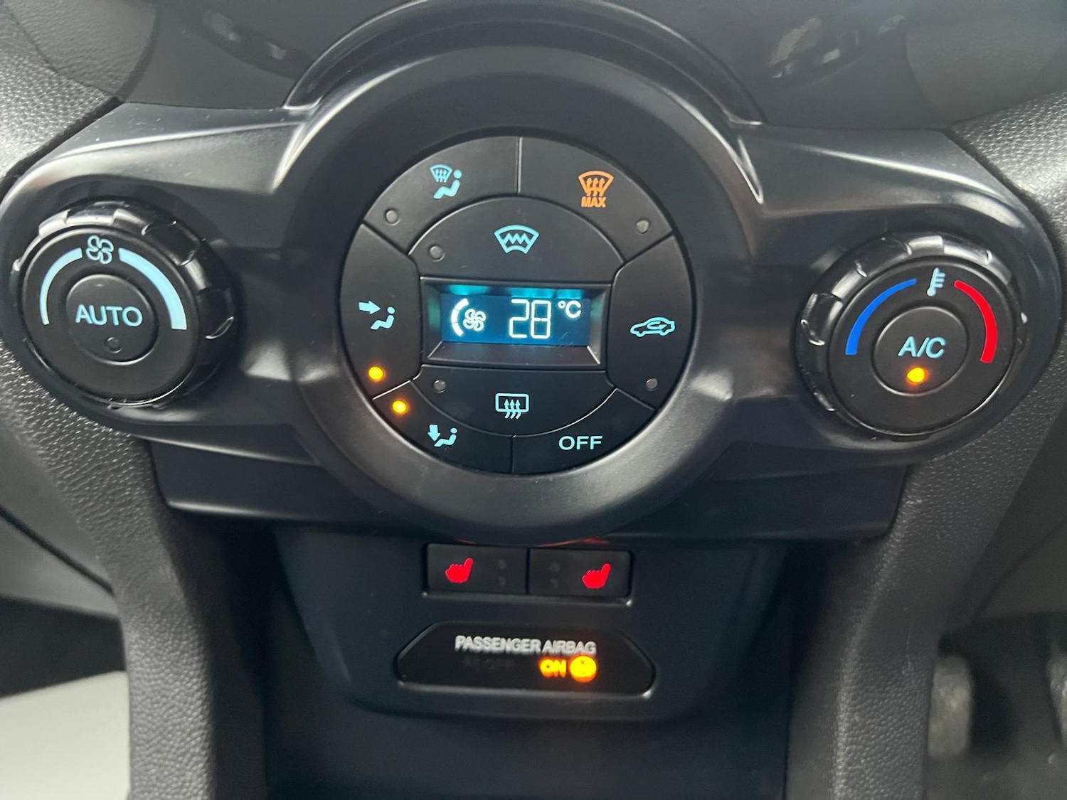 Used Ford Ecosport 2016 for sale - 76597510: Photo 37