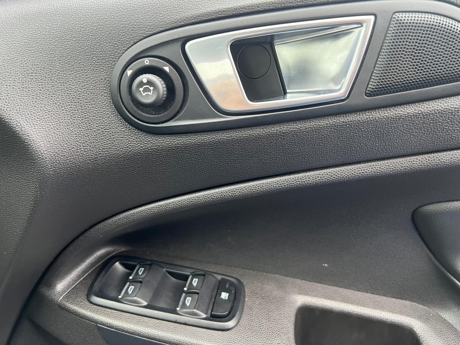 Used Ford Ecosport 2016 for sale - 76597510: Photo 42