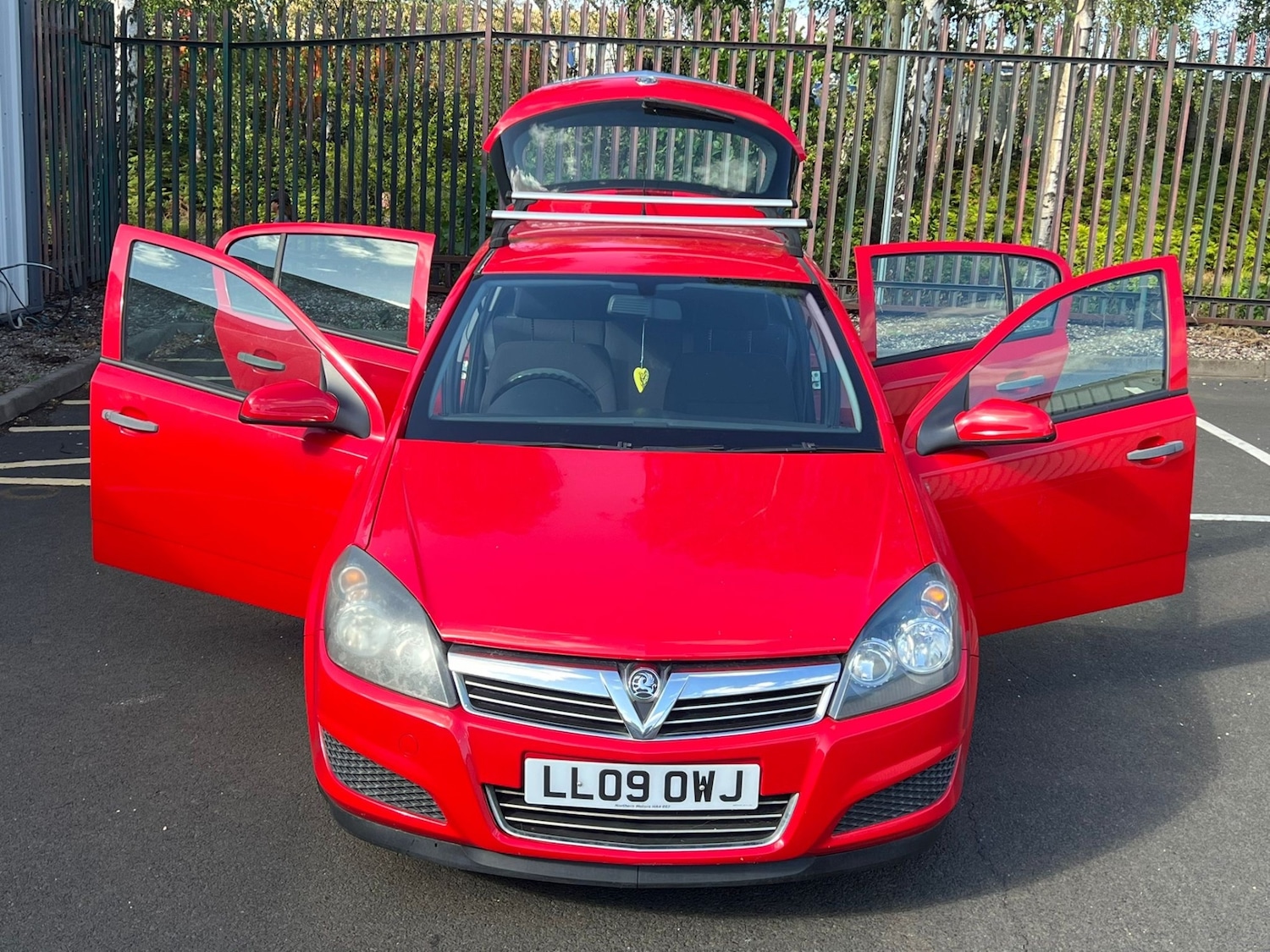 Used Vauxhall Astra 2009 for sale - 76166279: Photo 29