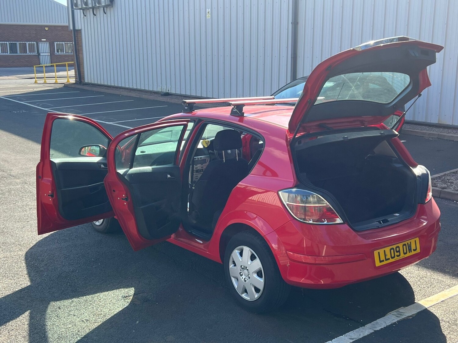 Used Vauxhall Astra 2009 for sale - 76166279: Photo 33