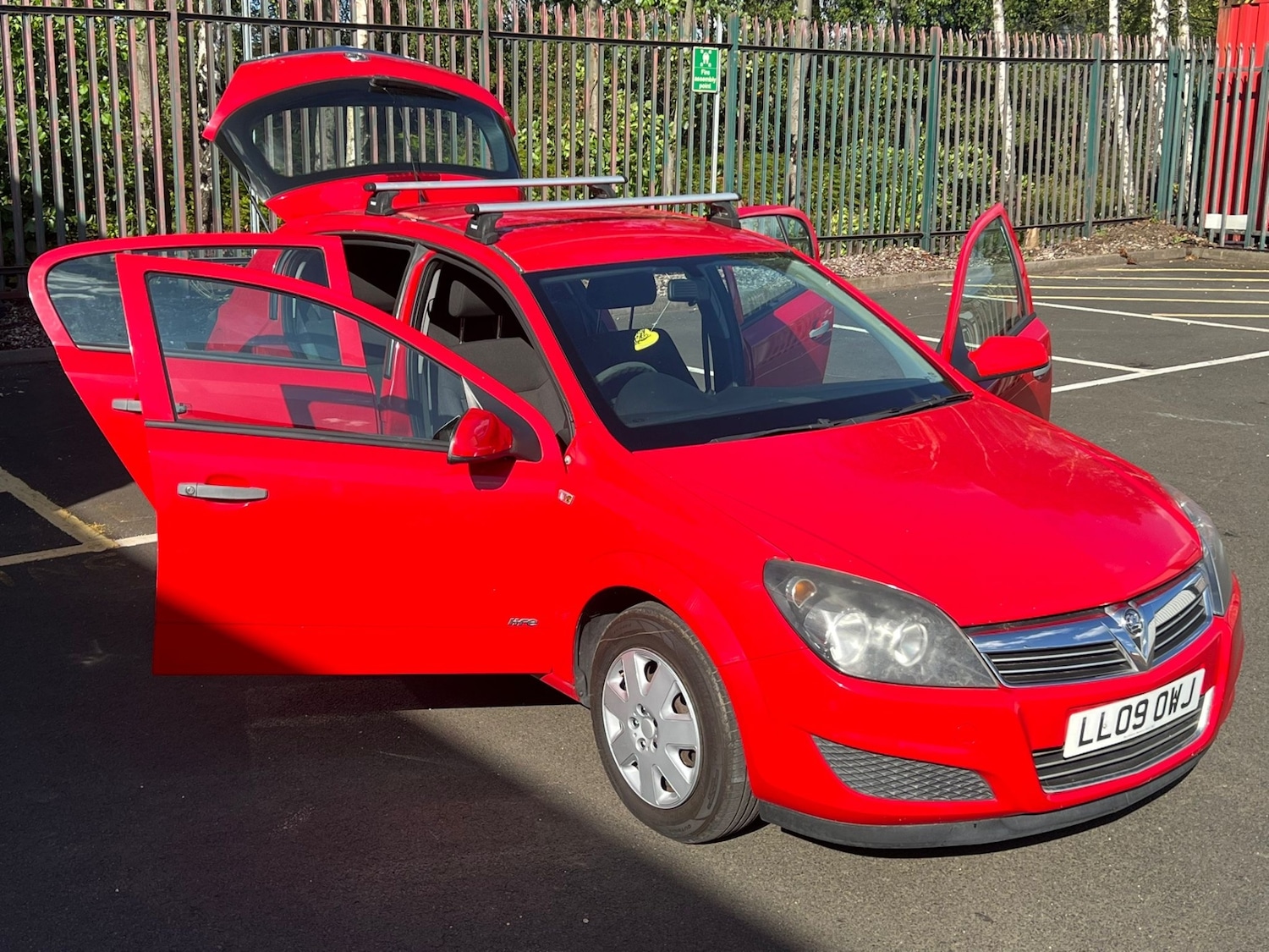 Used Vauxhall Astra 2009 for sale - 76166279: Photo 39