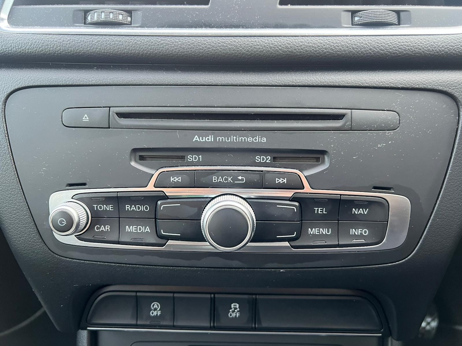 Used Audi Q3 2012 for sale - 76839999: Photo 12