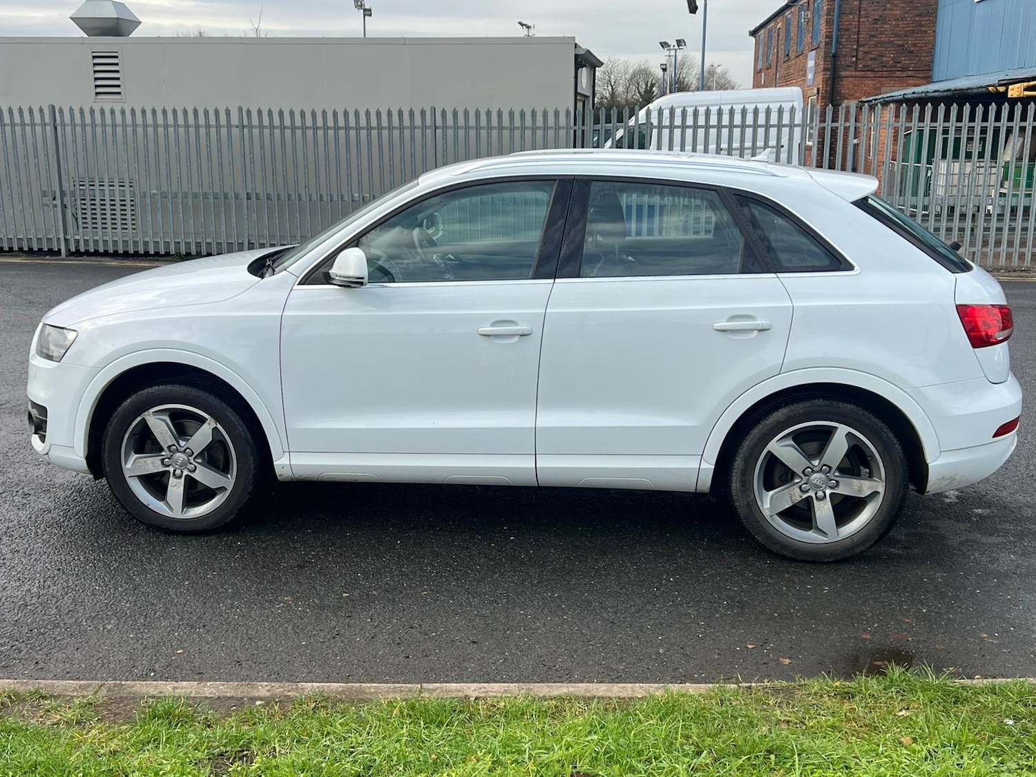 Used Audi Q3 2012 for sale - 76839999: Photo 4