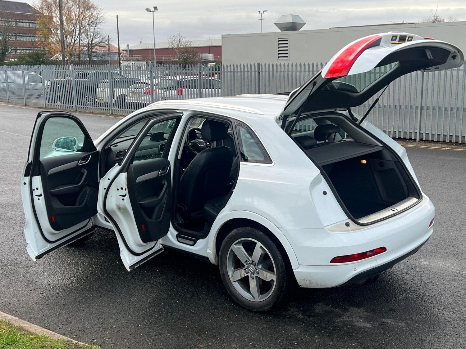 Used Audi Q3 2012 for sale - 76839999: Photo 46