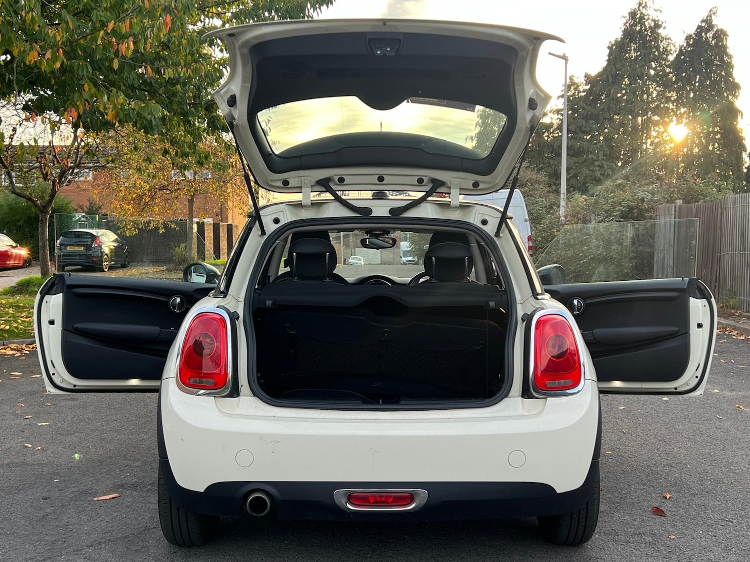 Used MINI Hatch 2014 for sale - 76240291: Photo 11