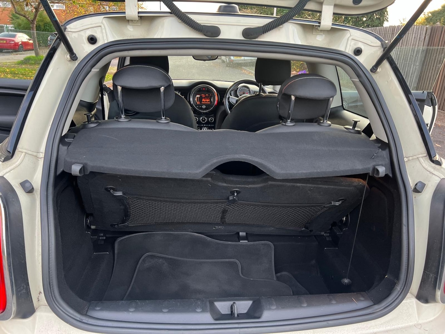 Used MINI Hatch 2014 for sale - 76240291: Photo 27