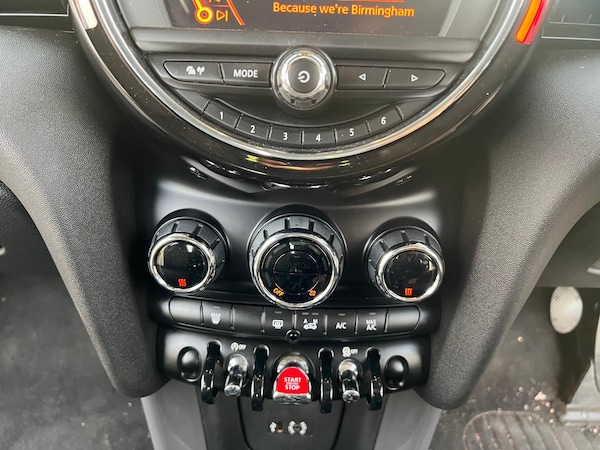 Used MINI Hatch 2014 for sale - 76240291: Photo 30