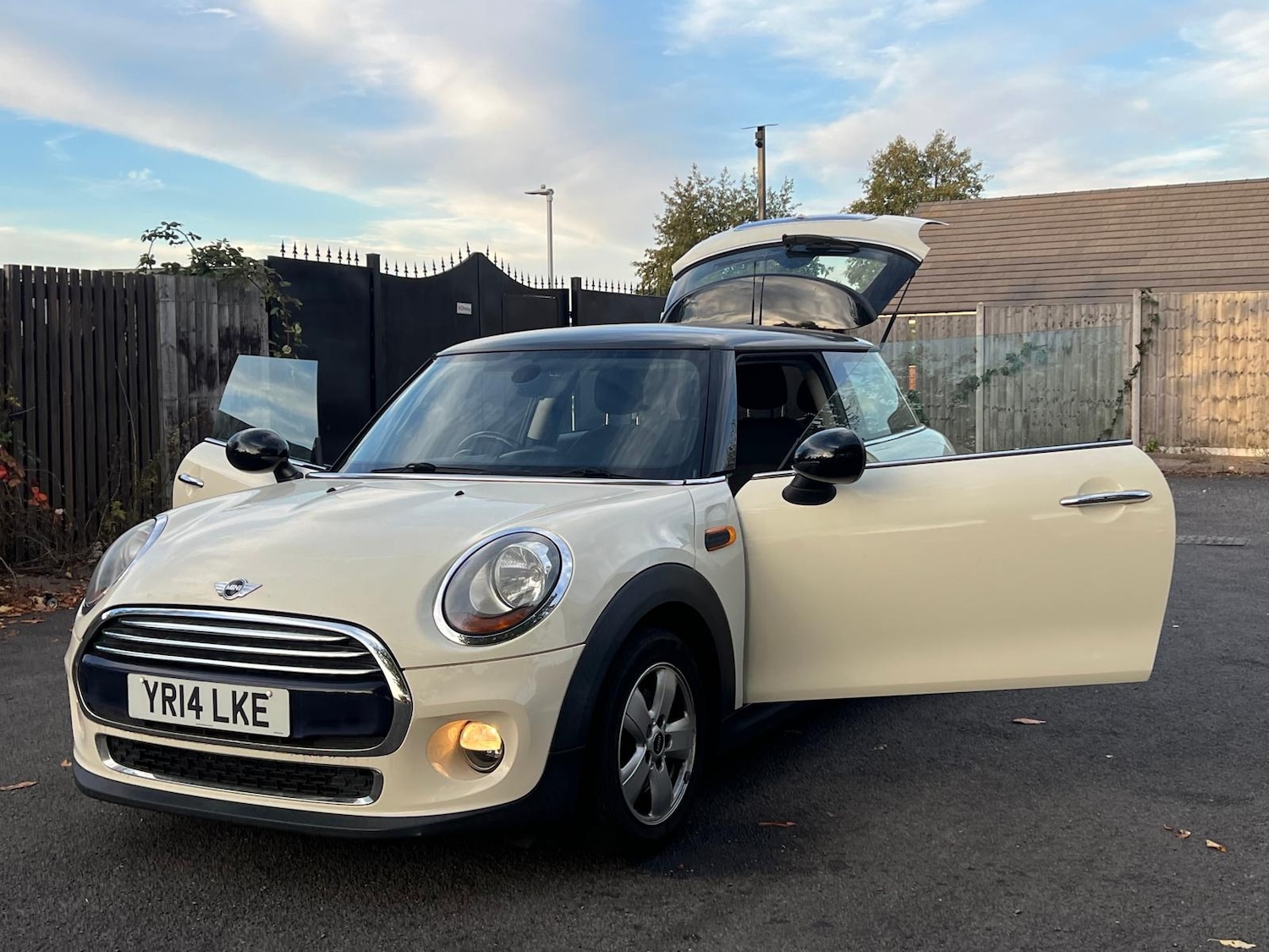 Used MINI Hatch 2014 for sale - 76240291: Photo 36