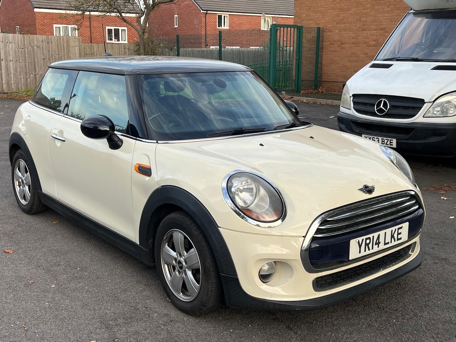 Used MINI Hatch 2014 for sale - 76240291: Photo 4