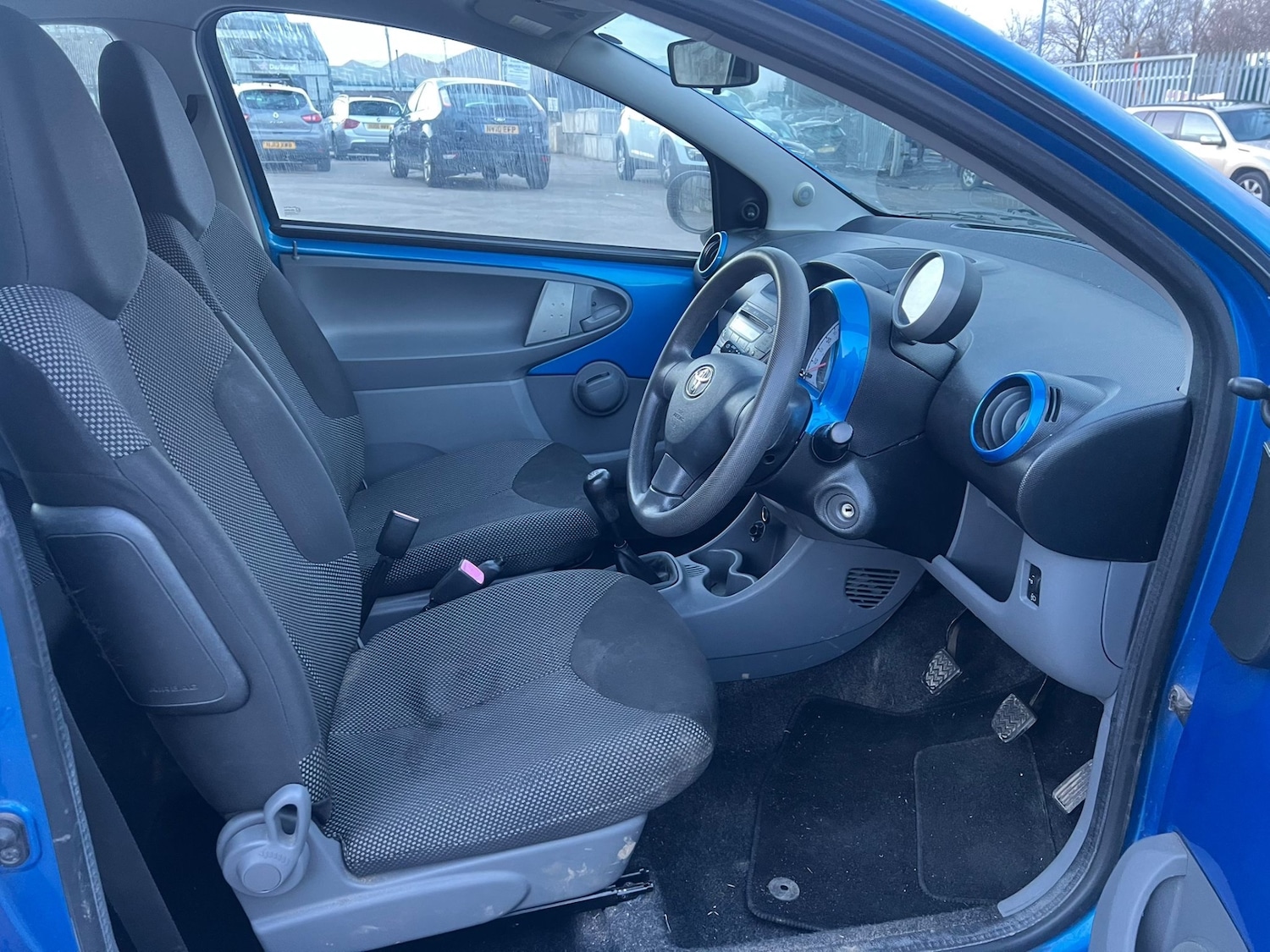 Used Toyota AYGO 2009 for sale - 77898679: Photo 15