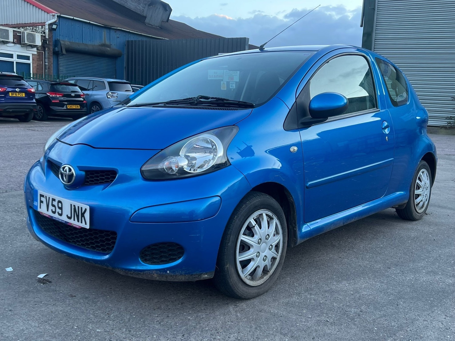 Used Toyota AYGO 2009 for sale - 77898679: Photo 2