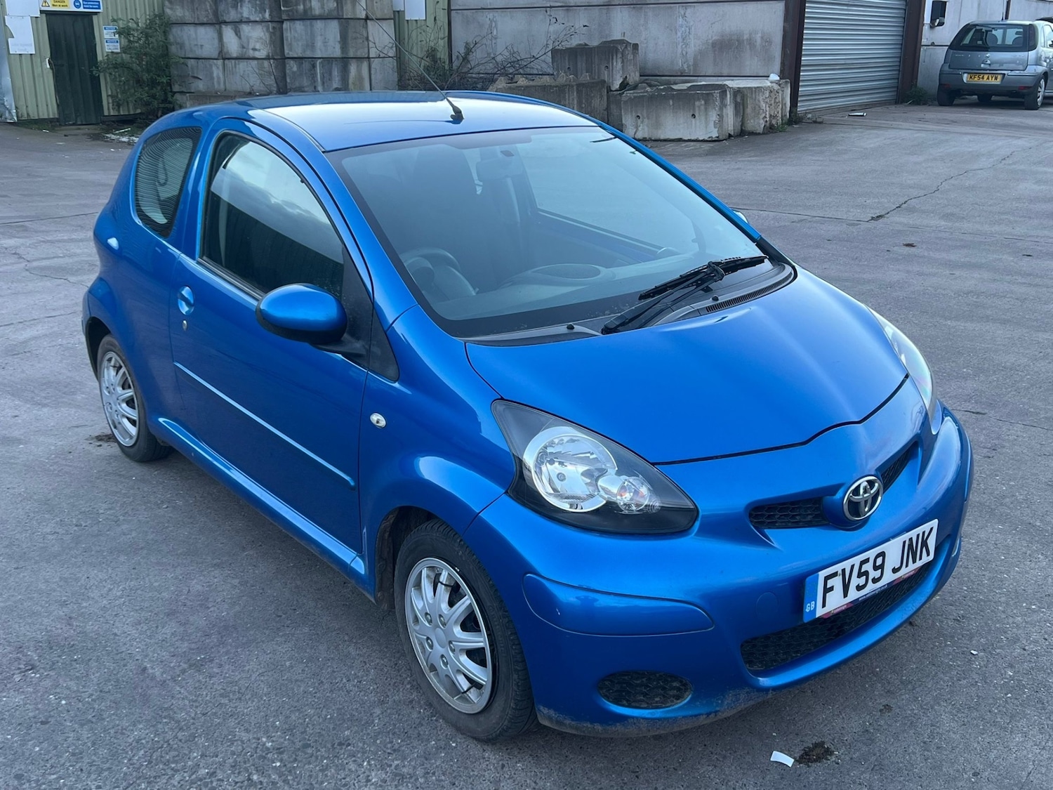 Used Toyota AYGO 2009 for sale - 77898679: Photo 5