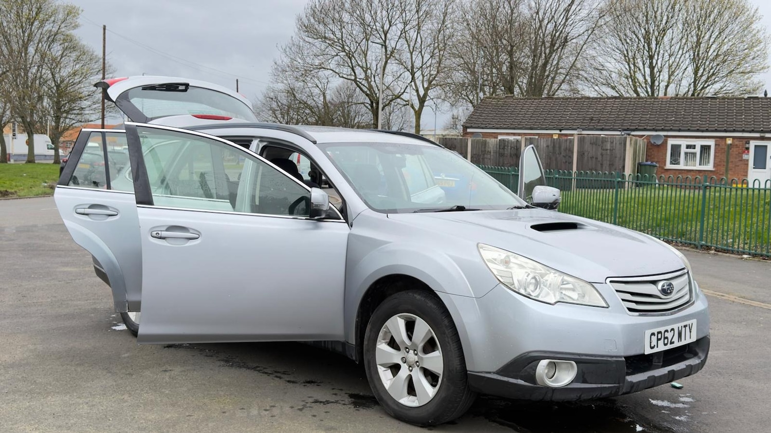 Used Subaru Outback 2012 for sale - 76597508: Photo 24