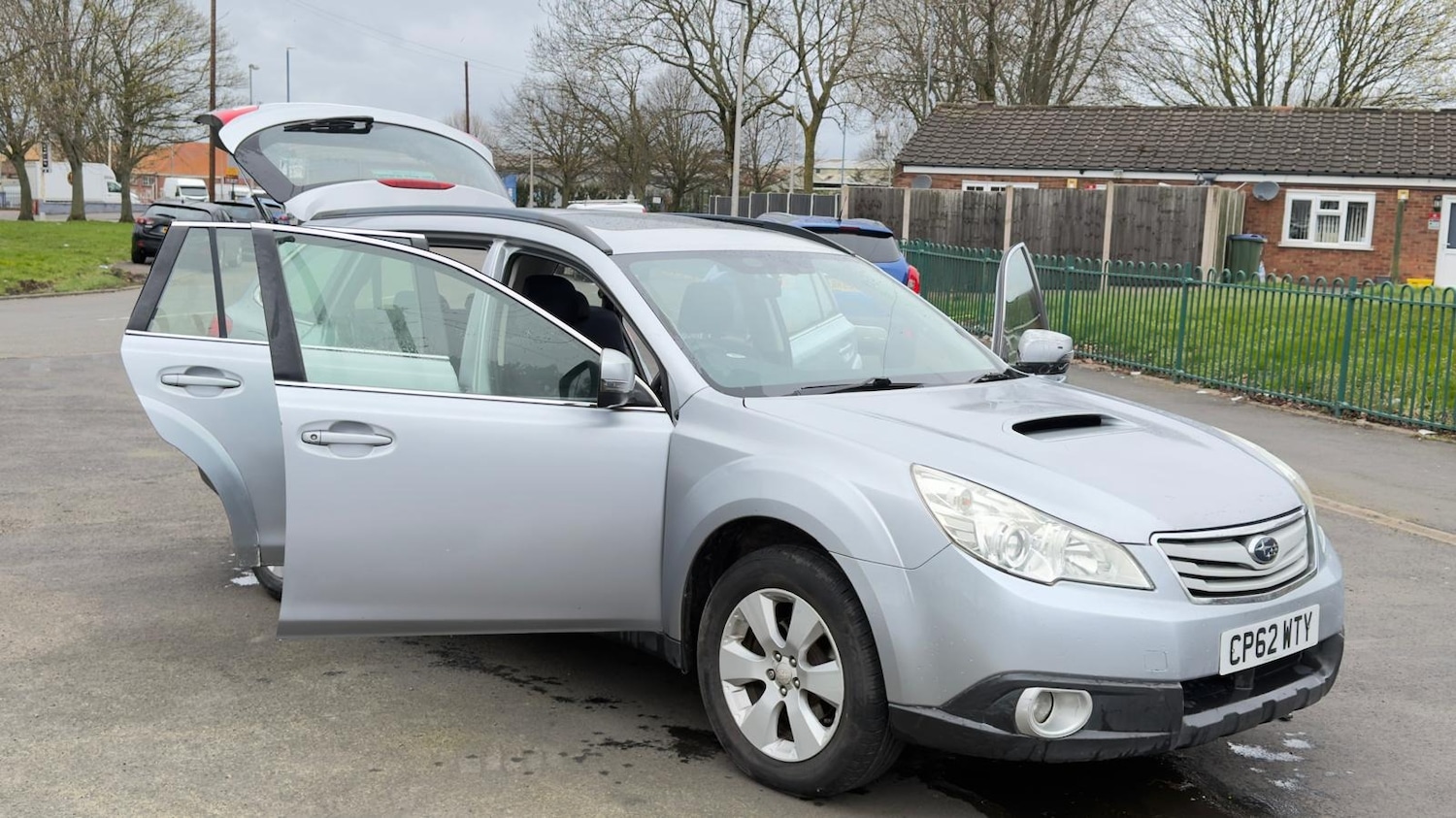Used Subaru Outback 2012 for sale - 76597508: Photo 25