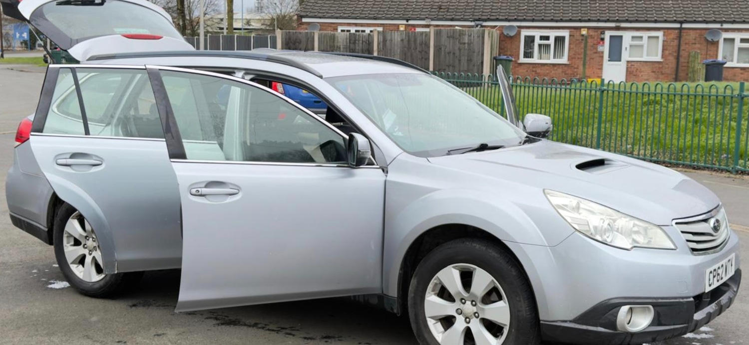 Used Subaru Outback 2012 for sale - 76597508: Photo 6