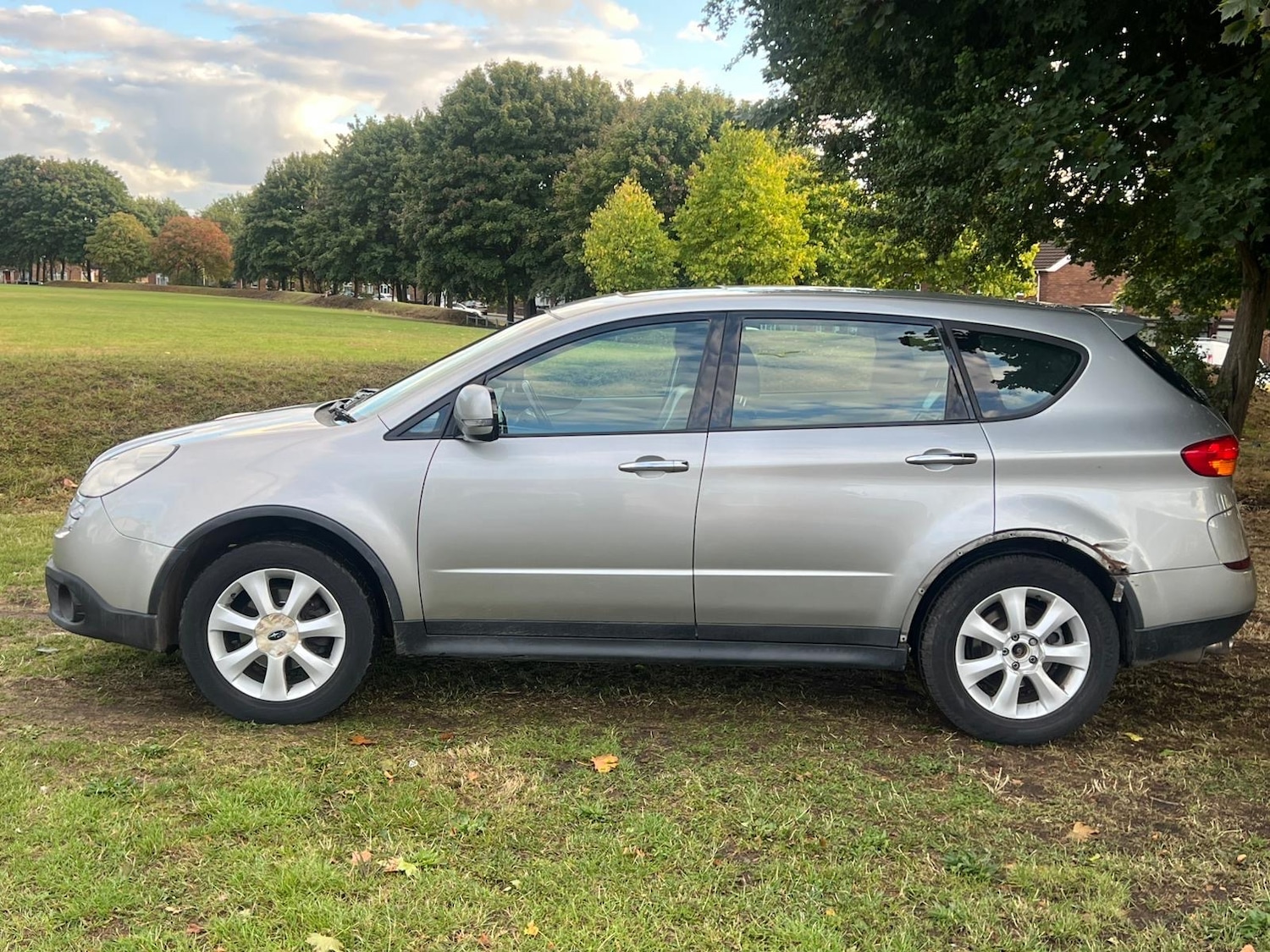 Used Subaru Tribeca 2008 for sale - 76165464: Photo 12