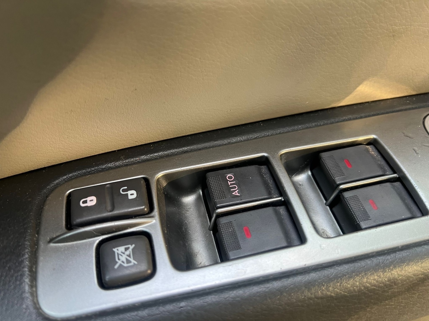 Used Subaru Tribeca 2008 for sale - 76165464: Photo 21