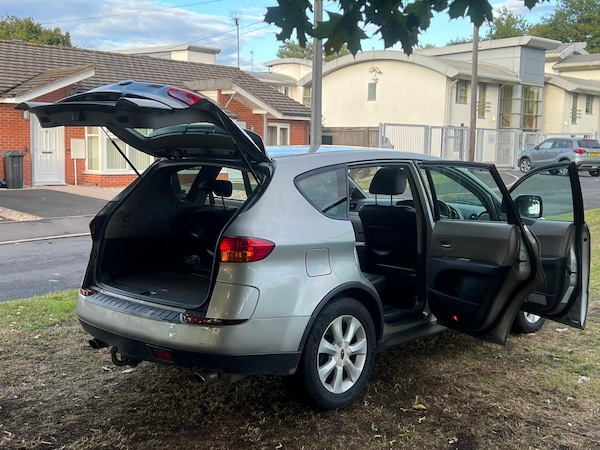 Used Subaru Tribeca 2008 for sale - 76165464: Photo 32