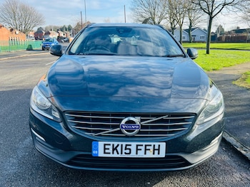 Used Volvo V60 2015 for sale - 77332191: Photo