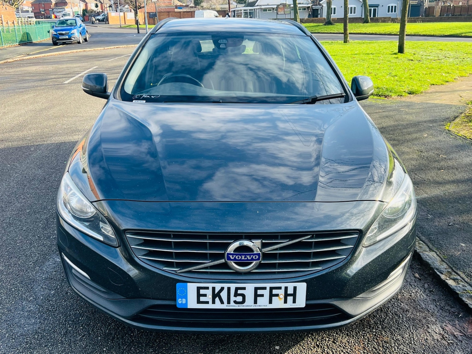 Used Volvo V60 2015 for sale - 77332191: Photo 5