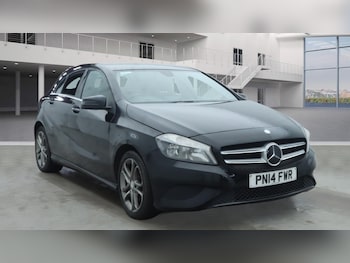 Used Mercedes-Benz A-Class 2014 for sale - 77613684: Photo